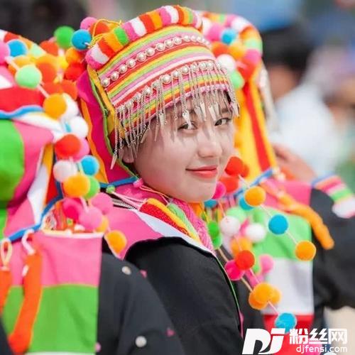 苏典三弦ꓞꓳꓤꓬꓲꓸꓚꓰꓸꓹ