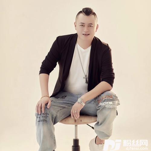 长春小伙的专辑