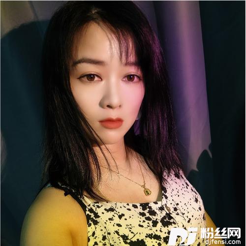 不配cover:小曼的专辑