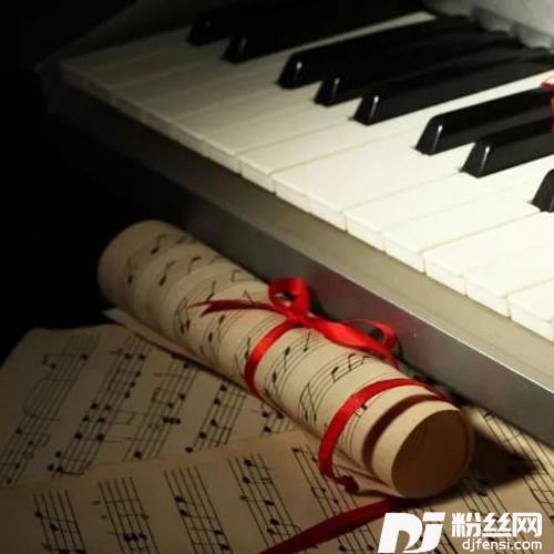 月亮代表我的心 钢琴 即兴（Cover邓丽君）的专辑
