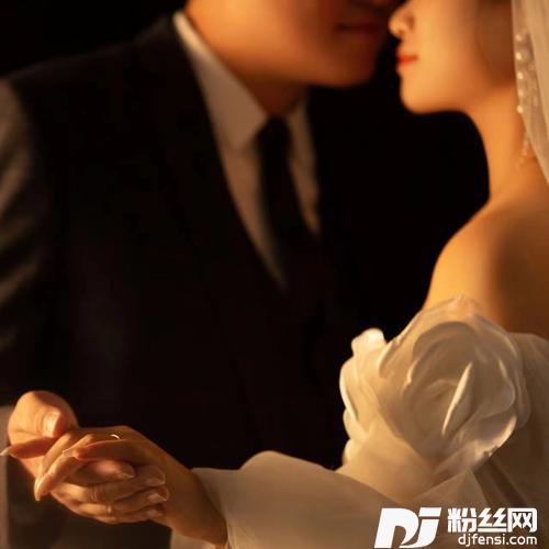 为她作曲作词的专辑