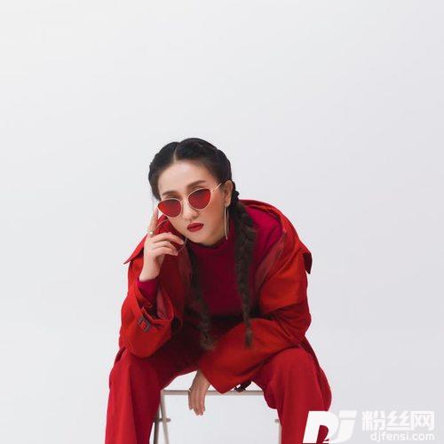 爱上搞音乐的人的专辑