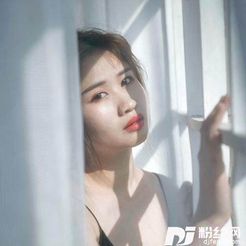 啷个哩个啷（俏皮女声版）cover:胡沫的专辑