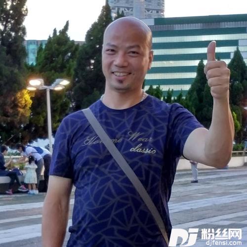 天边的月亮cover:徐子崴的专辑