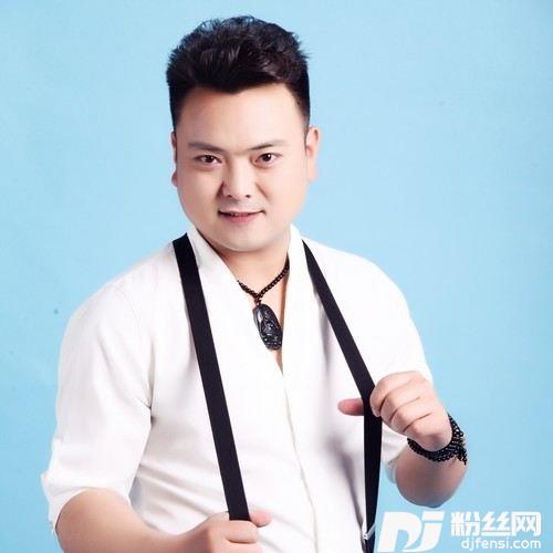 爱情是虾米