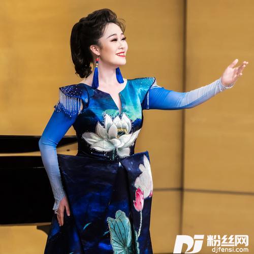 九莲灯与编花篮