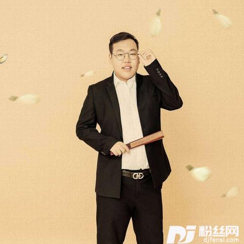 多情殇cover:大伟小可的专辑