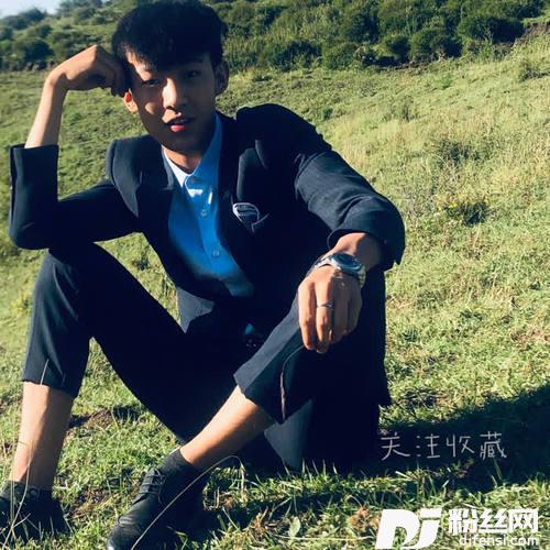 山巅自相逢