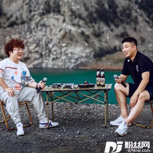 熄了灯的夜的专辑