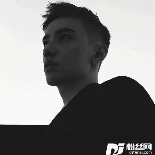 提笔断断笔提的专辑