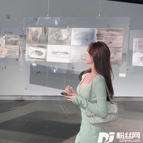 我是谁狼殿下