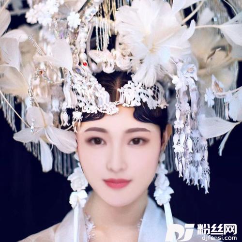 伤心的酒吧cover:孙艺琪