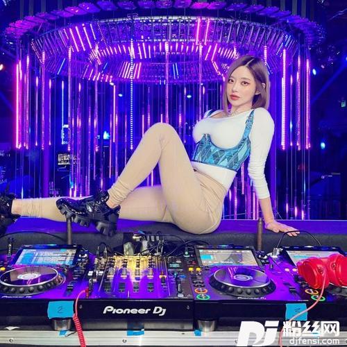 DJ­-新年大吉remix:­DJRandy