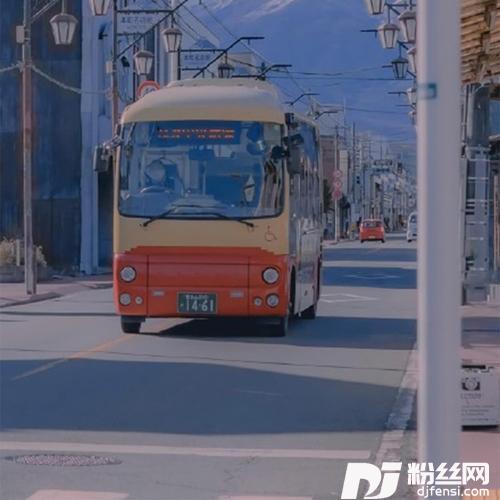只想让你在我的怀抱