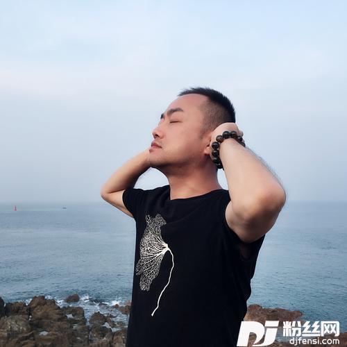 暗恋的烟火cover:龙飞|梅朵儿