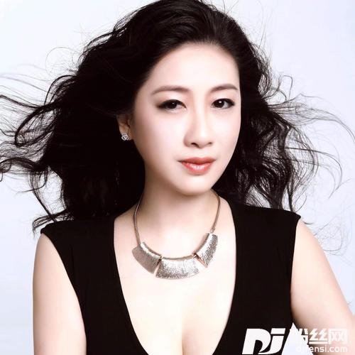 路灯下的小姑娘DJCandy版