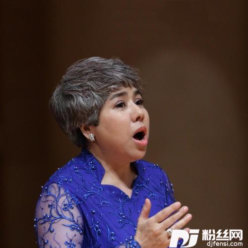 尼娜的专辑