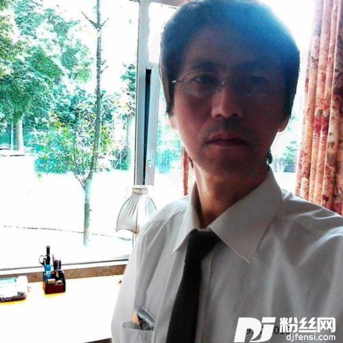 大爱路上风雨无阻