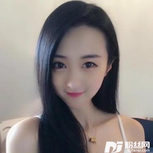 三月里的小雨_王恰恰的专辑