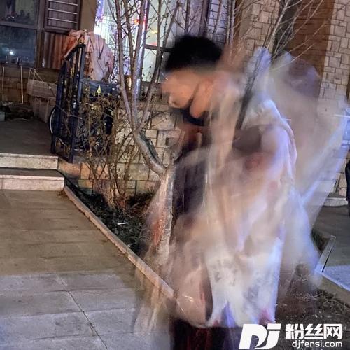 渡我不渡她原唱:孤独诗人