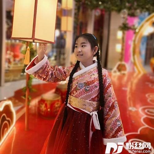成语拜新年cover:原子飞|Elaine贾沛青的专辑