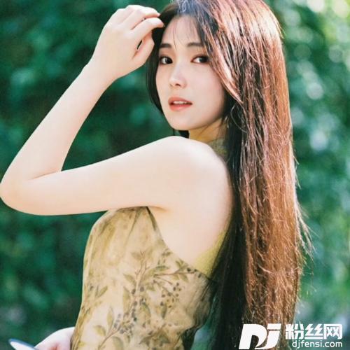 曲中人cover:龙奔的专辑