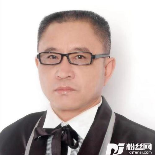 变老的路上更知珍重