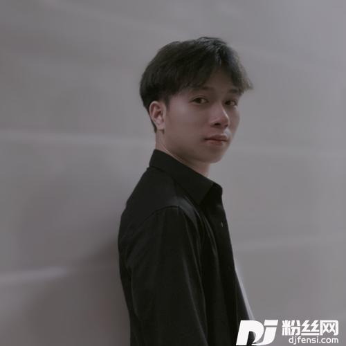 擦肩而过cover:郑源的专辑