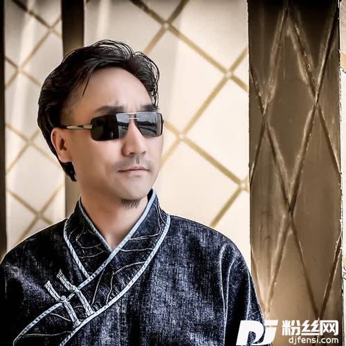 山河已秋的专辑