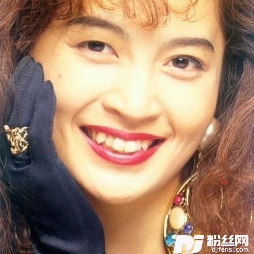 マスカレード化妆舞会的专辑