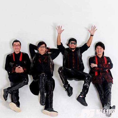真心英雄+亲亲我的宝贝+童年+爱之初体验+出发2009中央电视台春节联欢晚会现场的专辑
