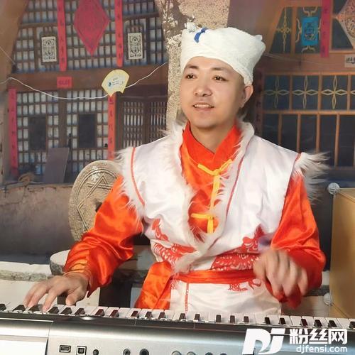 水灵灵妹子惹人亲的专辑