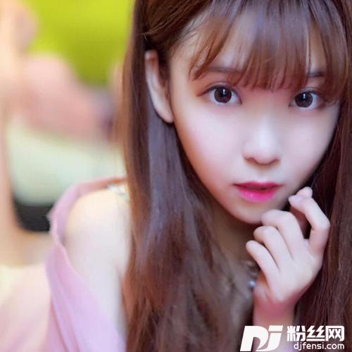 谷雨·暮雨逢迎的专辑