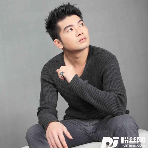 本人招聘女朋友的专辑