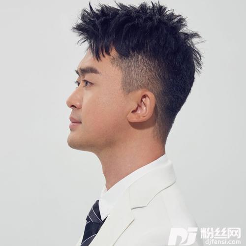 月半弯cover:陈坤