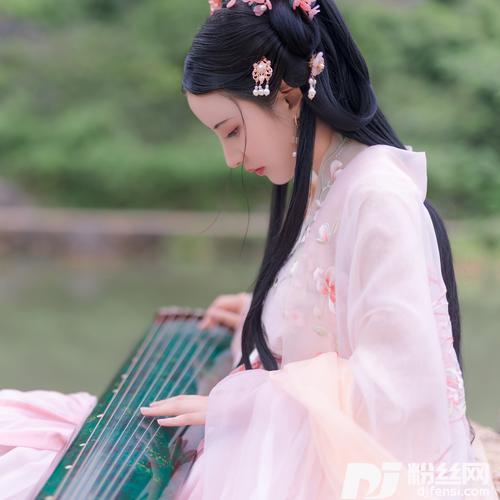 梨花落落