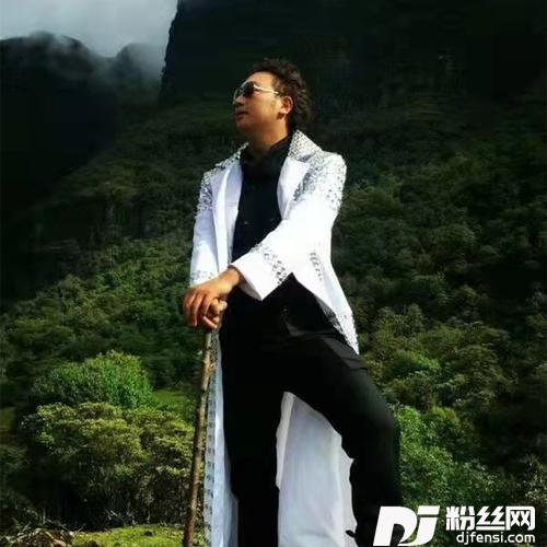 滇中第一山的专辑