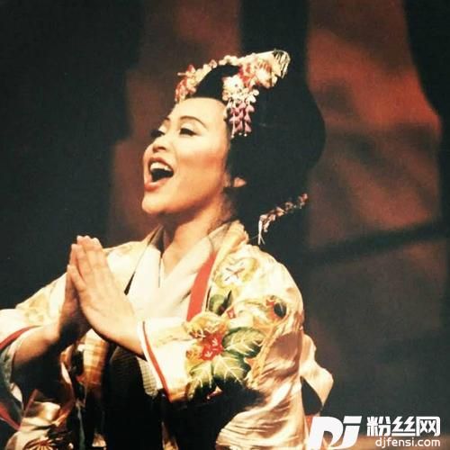 阿瓦尔古里的专辑