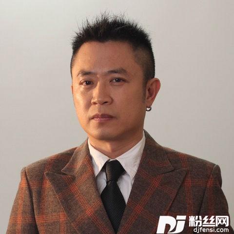 前面那个姑娘DJ版