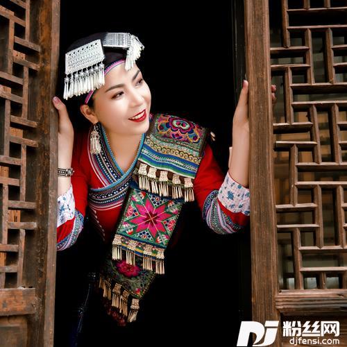 守在你来时的路口cover:梅朵