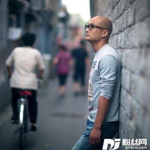 没伞的孩子