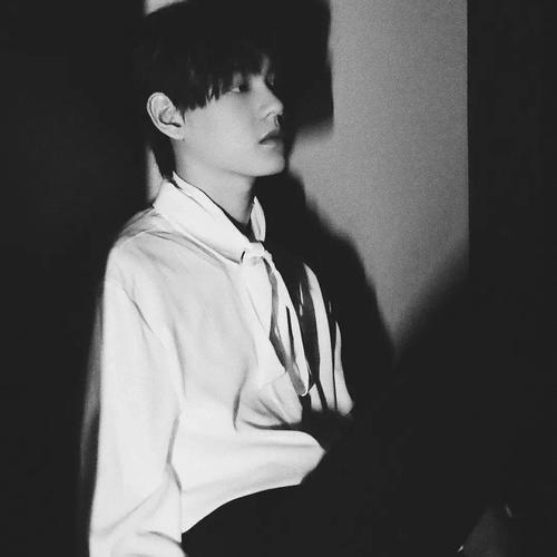 抖音超火女声抖音完整版的专辑