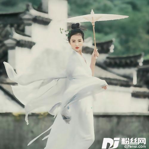 春暮花落雨（演唱版）cover:龙舟|上官若溪的专辑
