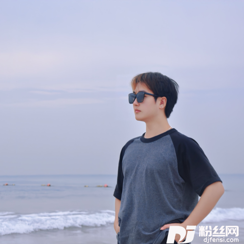样（YOUNG）cover:TFBOYS的专辑