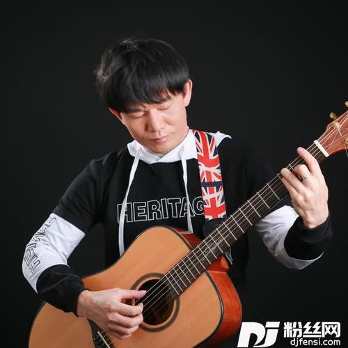 窗外雨大啦