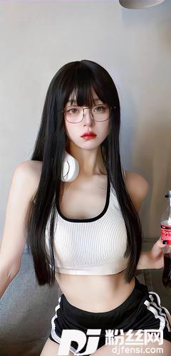海和天相连成为海岸线女生烟嗓版的专辑