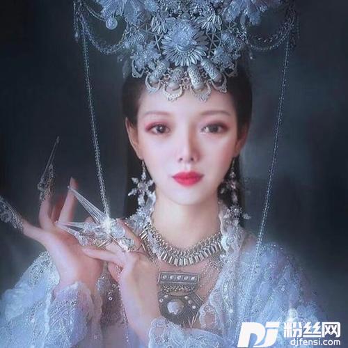 我还是忘不了你cover:蔷薇团长