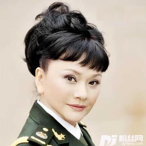 在爱中的专辑