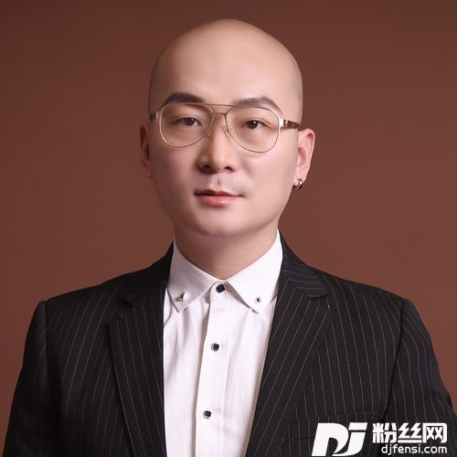 我还在一直等你