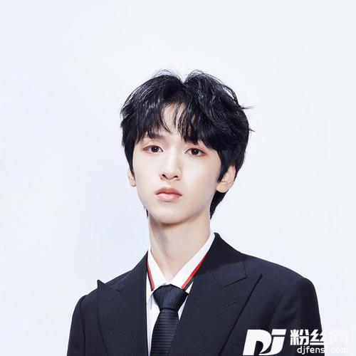 花田错时代少年团2021火力全开演唱会现场